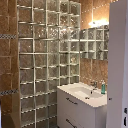 Bel 4 Chambres A דירה